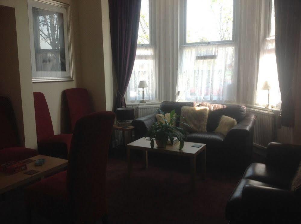 Cleasewood Guest House غريت يورماوث المظهر الخارجي الصورة